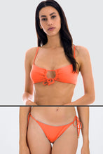 Carregar imagem no visualizador da galeria, Gallery: Rio De Sol Set Set Light-Peach Mila Ibiza
