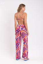 Carregar imagem no visualizador da galeria, Model Back: Rio De Sol Calça De Praia Funny Wide Pants
