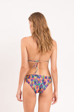 Carregar imagem no visualizador da galeria, Model Back: Rio De Sol Calcinha Bottom Euphoria Essential-Comfy
