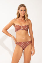 Carregar imagem no visualizador da galeria, Model Front: Wednesday In Hawaii By Rio De Sol Soutien Top Kiko-Coco Lani
