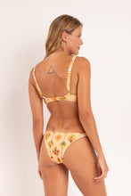 Carregar imagem no visualizador da galeria, Model Back: Rio De Sol Calcinha Bottom Mosaico Leblon
