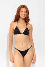Carregar imagem no visualizador da galeria, Model Front: Rio De Sol Soutien Top Solar-Black Tri-Aya
