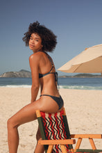 Carregar imagem no visualizador da galeria, Image 14: Rio De Sol Calcinha Bottom Shimmer-Shark Cheeky-Noa
