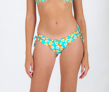 Carregar imagem no visualizador da galeria, Gallery: Rio De Sol Calcinha Bottom Dubai Madrid
