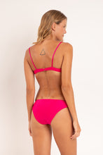 Carregar imagem no visualizador da galeria, Model Back: Rio De Sol Calcinha Bottom Shimmer-Olinda Essential-Comfy

