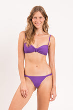 Carregar imagem no visualizador da galeria, Model Front: Rio De Sol Soutien Top Amuleto Bandeau-Crispy
