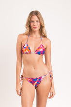 Carregar imagem no visualizador da galeria, Model Front: Rio De Sol Calcinha Bottom Funny Frufru-Fio
