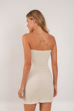 Carregar imagem no visualizador da galeria, Model Back: Rio De Sol Mini Dress Brisa-Offwhite Sara Dress
