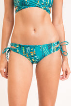 Carregar imagem no visualizador da galeria, Gallery: Rio De Sol Calcinha Bottom Rain Madrid
