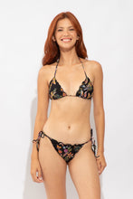 Carregar imagem no visualizador da galeria, Model Front: Rio De Sol Soutien Top Flora Frufru

