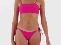 Carregar e reproduzir vídeo no visualizador da Galeria, Video: Rio De Sol Calcinha Bottom Amaranto Ibiza-Comfy
