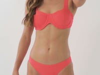 Carregar e reproduzir vídeo no visualizador da Galeria, Video: Rio De Sol Set Set Malibu-Folia Amelia Essential-Comfy
