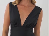 Carregar e reproduzir vídeo no visualizador da Galeria, Video: Rio De Sol Maiô Touch-Black Anne
