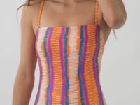 Carregar e reproduzir vídeo no visualizador da Galeria, Video: Rio De Sol Maiô Stripes Cleo
