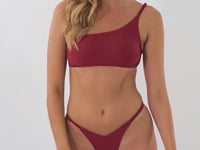 Carregar e reproduzir vídeo no visualizador da Galeria, Video: Rio De Sol Calcinha Bottom Touch-Carmim Gigi
