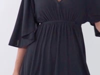 Carregar e reproduzir vídeo no visualizador da Galeria, Video: Rio De Sol Mini Dress Black Mini Dress
