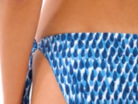 Carregar e reproduzir vídeo no visualizador da Galeria, Video: Rio De Sol Calcinha Bottom Chuva Gisele
