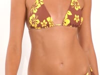 Carregar e reproduzir vídeo no visualizador da Galeria, Video: Wednesday In Hawaii By Rio De Sol Calcinha Bottom Pua-Coco-Lilikoi Kaleia
