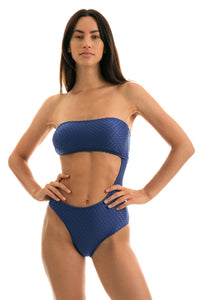 Model Front: Rio De Sol Maiô Body Kiwanda Denim Rio