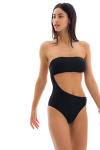 Model Front: Rio De Sol Maiô Body Kiwanda Preto Rio