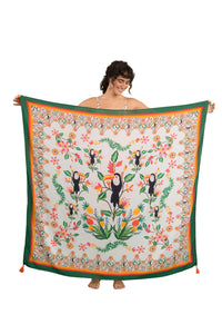 Model Front: Rio De Sol Canga Boho Canga