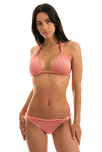 Carregar imagem no visualizador da galeria, Model Front: Rio De Sol Calcinha Bottom Bella Mel
