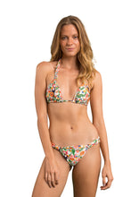 Carregar imagem no visualizador da galeria, Model Front: Rio De Sol Calcinha Bottom Boho Mel

