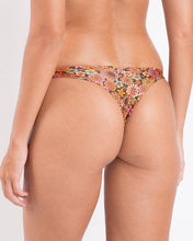 Carregar imagem no visualizador da galeria, Image 05: Rio De Sol Calcinha Bottom Bouquet Mia

