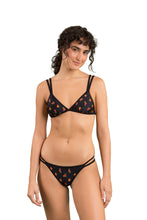 Carregar imagem no visualizador da galeria, Model Front: Rio De Sol Calcinha Bottom Cashew Mini-Duo
