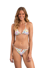 Carregar imagem no visualizador da galeria, Model Front: Rio De Sol Calcinha Bottom Countryside Frufru
