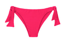 Carregar imagem no visualizador da galeria, Product Front: Rio De Sol Calcinha Bottom Dots-Virtual-Pink Italy
