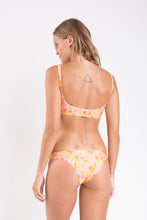 Carregar imagem no visualizador da galeria, Model Back: Rio De Sol Calcinha Bottom Dreamy Essential

