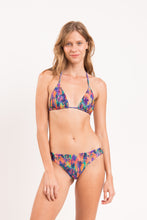 Carregar imagem no visualizador da galeria, Model Front: Rio De Sol Calcinha Bottom Euphoria Essential-Comfy

