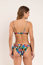 Carregar imagem no visualizador da galeria, Model Back: Rio De Sol Calcinha Bottom Flair Gisele
