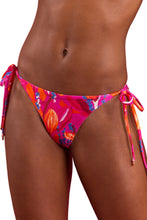 Carregar imagem no visualizador da galeria, Gallery: Rio De Sol Calcinha Bottom Flavors Cheeky-Tie
