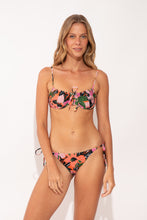 Carregar imagem no visualizador da galeria, Model Front: Rio De Sol Calcinha Bottom Jolie Ibiza-Comfy

