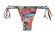 Carregar imagem no visualizador da galeria, Product Front: Rio De Sol Calcinha Bottom Jungle Pipa
