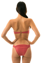 Carregar imagem no visualizador da galeria, Model Back: Rio De Sol Calcinha Bottom Kiwanda Madras Band Comfort
