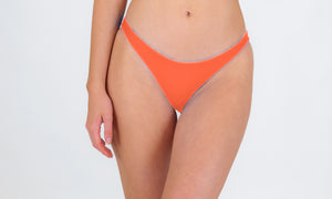 Model Front: Rio De Sol Calcinha Bottom Light-Peach Essential-Comfy