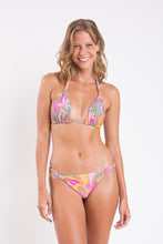 Carregar imagem no visualizador da galeria, Model Front: Rio De Sol Calcinha Bottom Lyla Mel
