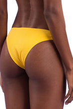 Carregar imagem no visualizador da galeria, Image 07: Rio De Sol Calcinha Bottom Malibu-Yellow Essential
