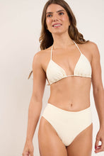 Carregar imagem no visualizador da galeria, Image 06: Rio De Sol Calcinha Bottom Off-White Hotpants
