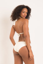 Carregar imagem no visualizador da galeria, Image 15: Rio De Sol Calcinha Bottom Off-White Mel-Comfy
