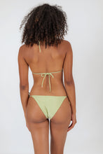 Carregar imagem no visualizador da galeria, Model Back: Rio De Sol Calcinha Bottom Oliva Ibiza-Rope
