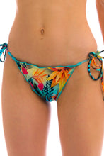 Carregar imagem no visualizador da galeria, Gallery: Rio De Sol Calcinha Bottom Paradise Frufru

