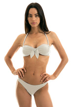 Carregar imagem no visualizador da galeria, Model Front: Rio De Sol Calcinha Bottom Perola Bandeau
