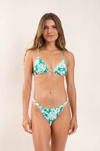 Carregar imagem no visualizador da galeria, Model Front: Rio De Sol Calcinha Bottom Pua-Valley Waimea
