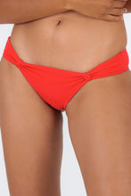 Carregar imagem no visualizador da galeria, Gallery: Rio De Sol Calcinha Bottom Rouge Mel
