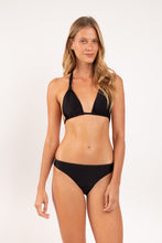 Carregar imagem no visualizador da galeria, Model Front: Rio De Sol Calcinha Bottom Shimmer-Black Essential-Comfy
