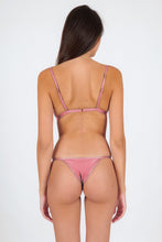 Carregar imagem no visualizador da galeria, Model Back: Rio De Sol Calcinha Bottom Shimmer-Confetti California
